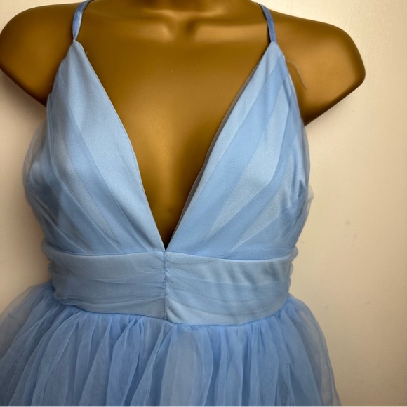 Lulu’s Light Blue Charming Glamour Tulle Sleeveless Tiered Maxi Dress NWOT S - Picture 9 of 15